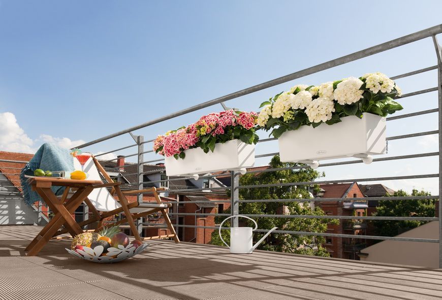 Розумний вазон з автополивом Lechuza BALCONERA Color 50 блакитний 15695 фото